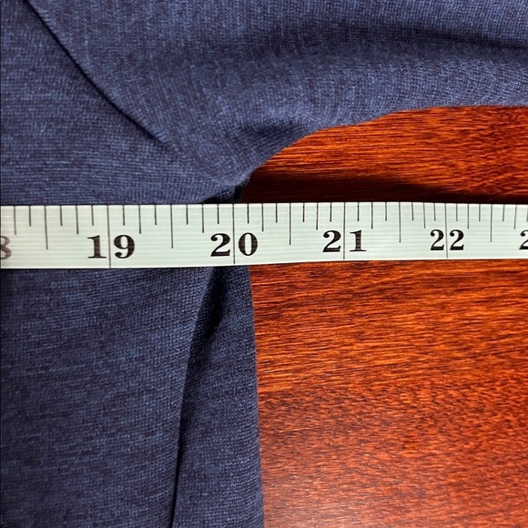 Under Armor Mens Cold Gear Jacket L Navy Blue White 1/2 Front Zip Pockets EUC - Picture 12 of 15